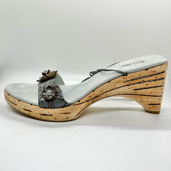 PELLE MODA Wooden Heels With Leather Tie Ankle Straps Size 9 Flower Straps - Picture 1 of 8